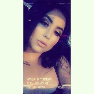 Meet your Posher, Kayla